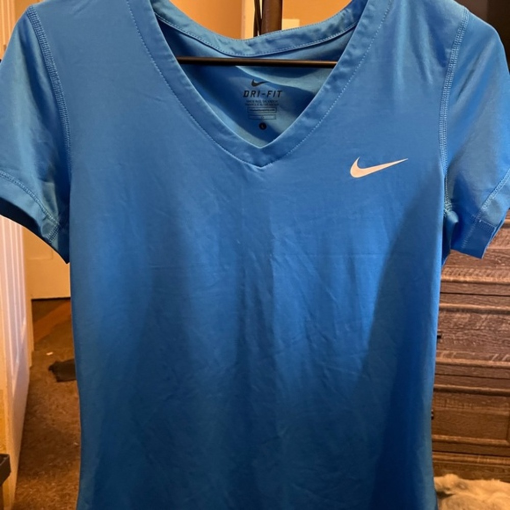 Nike Women's V-Neck Blue Tee